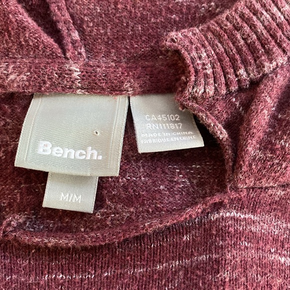 Bench oversized maroon heathered hoodie with kangaroo pockets. Size medium. - Picture 3 of 8